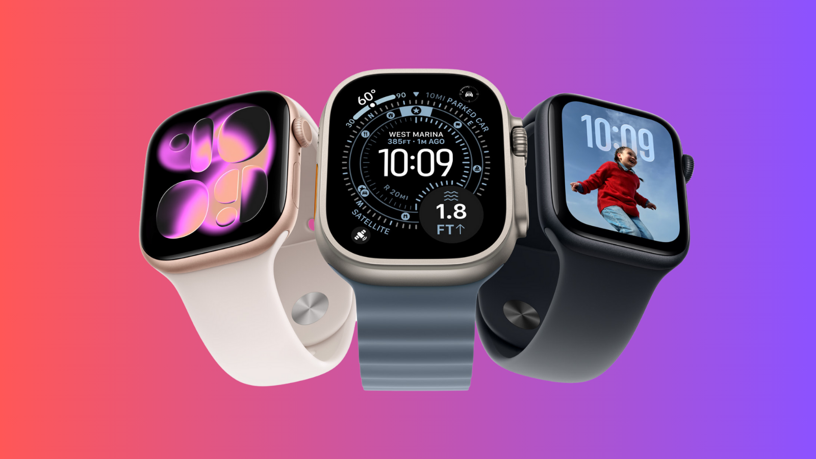 Pembe-mor degrade zemin üzerinde farklı kadran ve kordonlarla üç Apple Watch modeli.